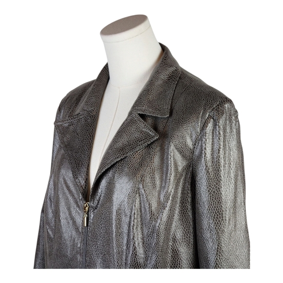 JM Collection Faux Leather Snakeskin Moto Jacket Gray Metallic Size 10 - Picture 2 of 8